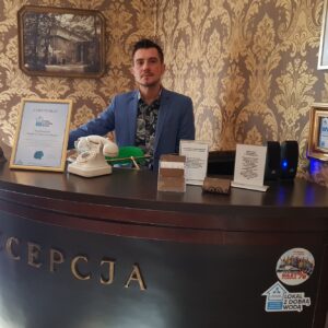 86205678_2364924923608214_8180442514394710016_n